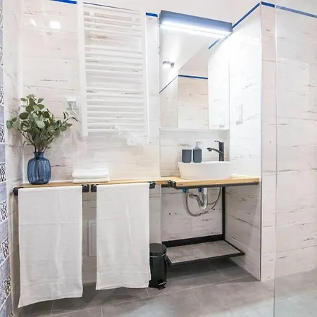 Rose - Kleparskie Cracovia